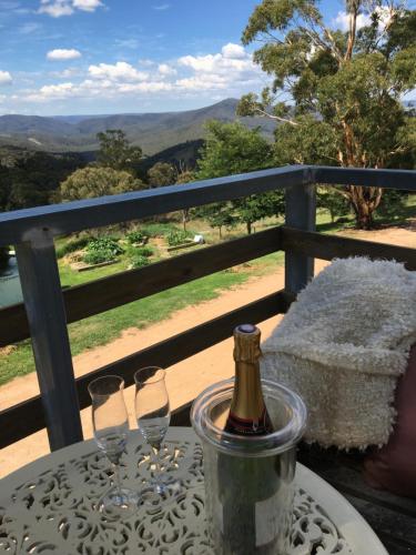 Springmead Rustic Cabin - Tourism Canberra 4