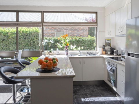 Central Park Boutique Apartment - Tourism Canberra 3
