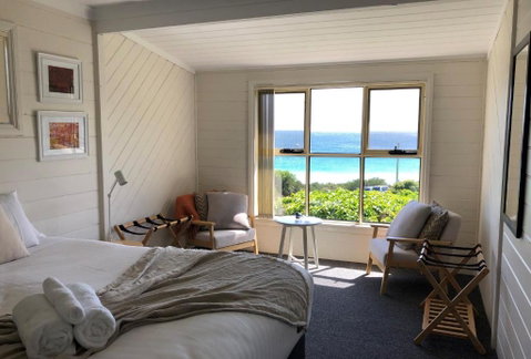 BURGESS COTTAGE King Bed For Couples - Tourism Canberra 4