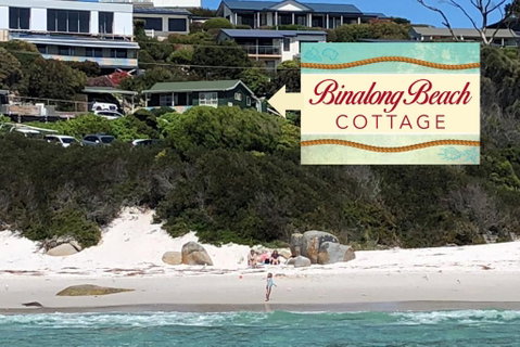 BURGESS COTTAGE King Bed For Couples - Tourism Canberra 1