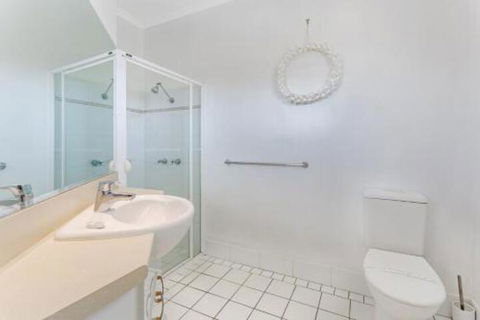 Zenith Unit 7 Shoal Bay - Tourism Canberra 3