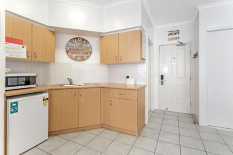 Zenith Unit 7 Shoal Bay - Tourism Canberra 6