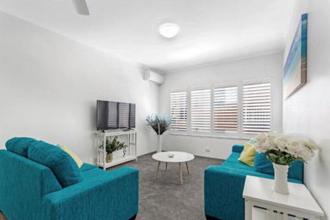 Zenith Unit 7 Shoal Bay - Tourism Canberra 2