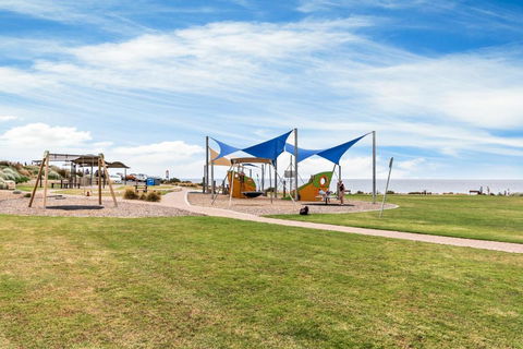 Maslin Beach Getaway - Tourism Canberra 6
