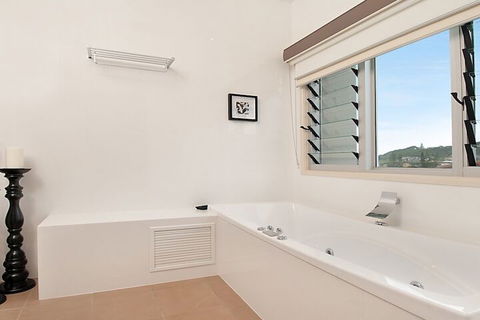 Costa Del Sol - Tourism Canberra 2