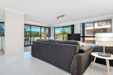Beach Point East Ballina - Tourism Canberra 6