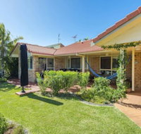 SECRET GARDEN WiFi Netflix Pet Friendly - Tourism Canberra