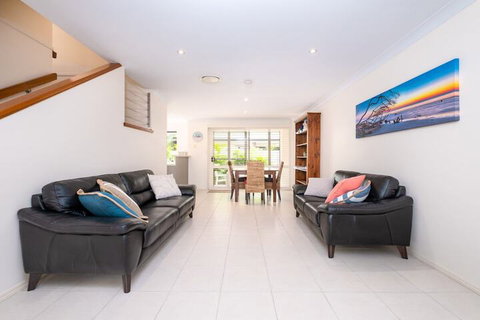 Driftwood - Tourism Canberra 4