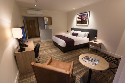 Porters Plainland Hotel - Tourism Canberra 6