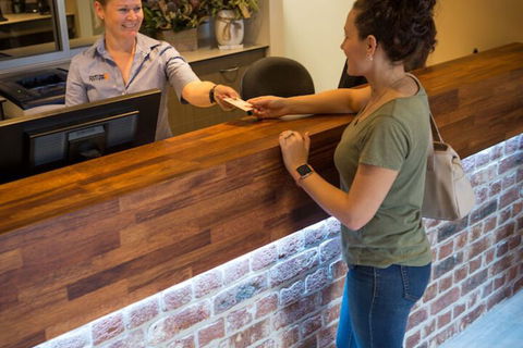 Porters Plainland Hotel - Tourism Canberra 1