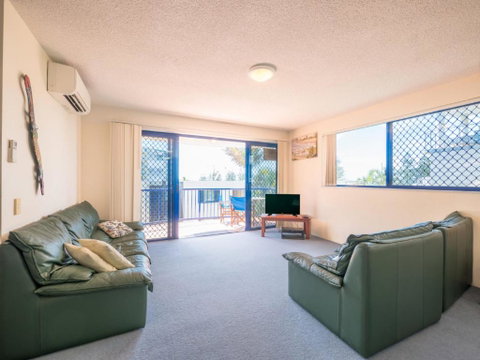 Jade Waters U4 / Latona Ave - Tourism Canberra 1