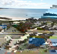Lazy Wave Beach House - Tourism Canberra