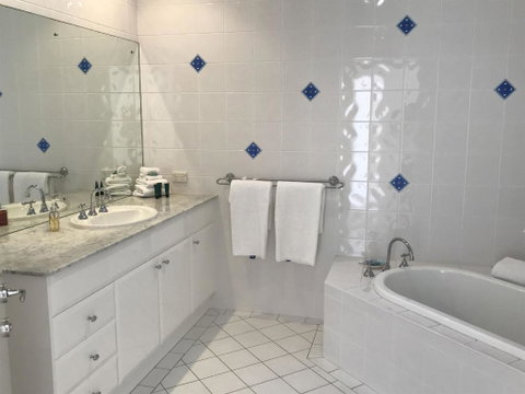 Villa Provence Coffs Harbour - Tourism Canberra 2