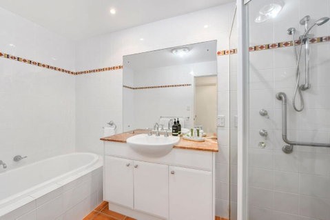 Villa Provence Coffs Harbour - Tourism Canberra 4