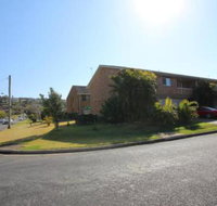 1 / 2 Brunswick Avenue - Tourism Canberra
