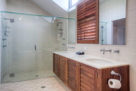 Coffs Jetty Beach House - Tourism Canberra 4