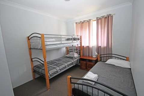 Pacific Court Coffs Harbour NSW - Tourism Canberra 6