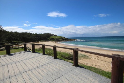 Pacific Court Coffs Harbour NSW - Tourism Canberra 5