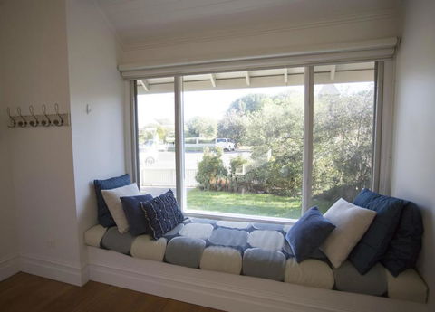 GALWAY COTTAGE - Tourism Canberra 2