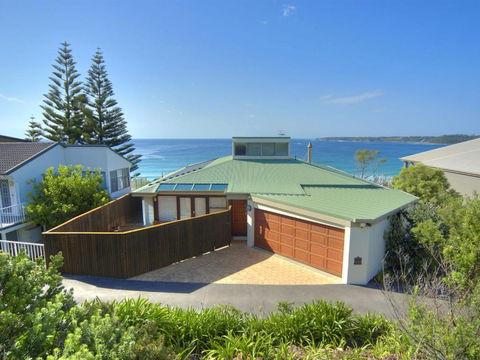 BEDARRA MOLLYMOOK BEACH - Tourism Canberra 2