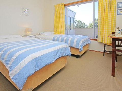 REST ASHORE At MOLLYMOOK - Tourism Canberra 1