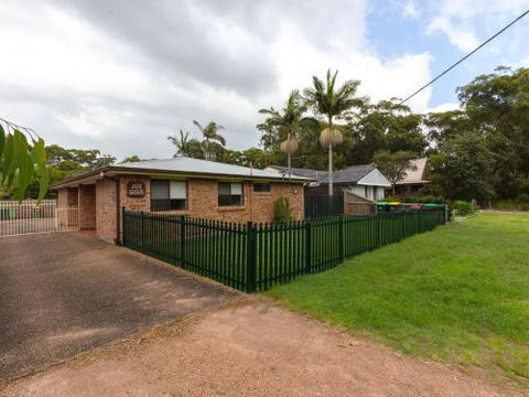Pet Friendly Jade Gardens - Tourism Canberra 3