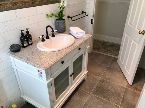 YSG The Edward Townhouse 153 Walk To Town - Tourism Canberra 4