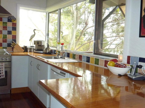 Green Point Lakehouse - Tourism Canberra 1