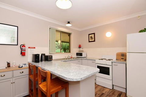 Valley Haven 3 Bedrooms Close To The Village! - Tourism Canberra 6