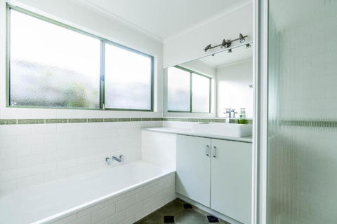 RIPPLE DREAM INVERLOCH - Tourism Canberra 4