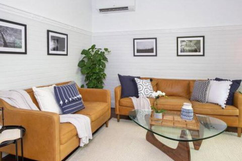 Ocean Mist Cottage Across From Pet Friendly Beach - Tourism Canberra 0