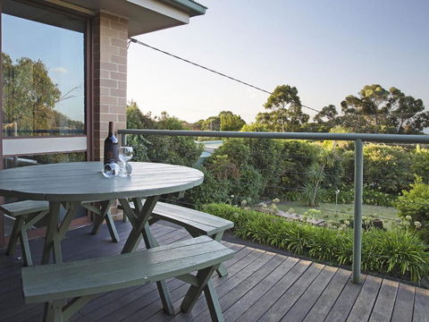 ROANJOKA DROMANA.... - Tourism Canberra 5