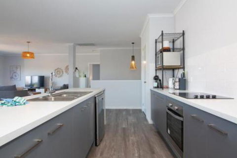 Xanadu Aldinga Beach - Tourism Canberra 5