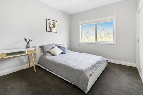 HALE KUPA Rye Beach House Spa Table Tennis - Tourism Canberra 2