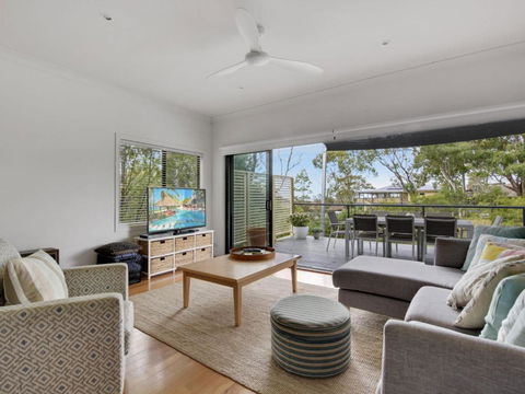 Carroll Ave 76 - Tourism Canberra 1