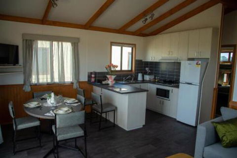 OMARU FARM STAY - Tourism Canberra 3