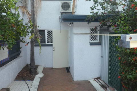 Townsville Terrace - Tourism Canberra 7