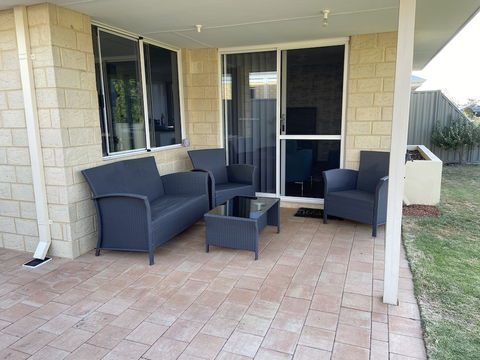 Byford House In The Glades - Tourism Canberra 3