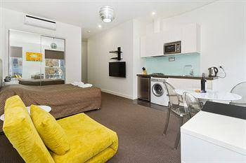 Zara Apartments - Tourism Canberra 0