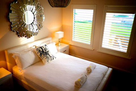Cottesloe Sakura Blue Apartment - Tourism Canberra 0