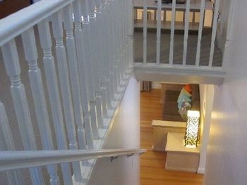 Blackbutt Deluxe Family Townhouse - Tourism Canberra 3