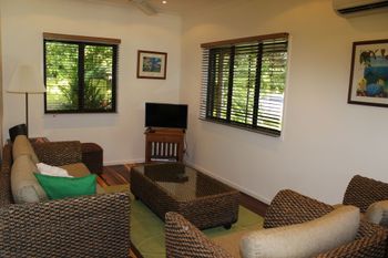 Yamacutta House - Tourism Canberra 2