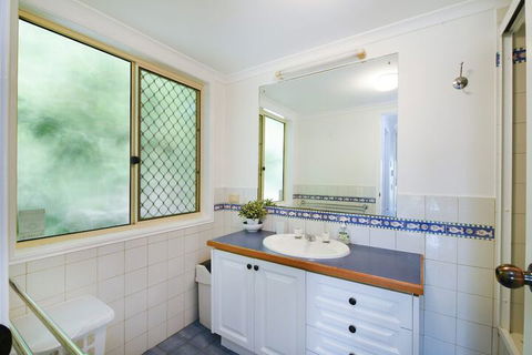 Blue Haven - 7 Egret Street - Tourism Canberra 3