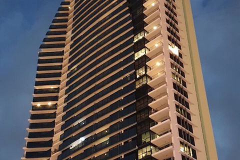 Circle On Cavill Luxury 2 Bedroom Ocean Views - Tourism Canberra 6