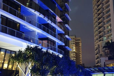 Circle On Cavill Luxury 2 Bedroom Ocean Views - Tourism Canberra 7