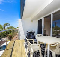 Sunbright 2/5 Petrel Street - Tourism Canberra