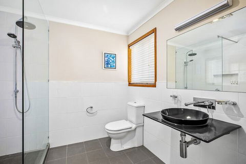 A Beach Break - 1/90 Lorikeet Drive - Tourism Canberra 5