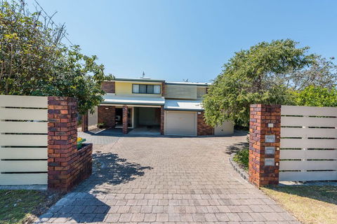 A Beach Break - 1/90 Lorikeet Drive - Tourism Canberra 1