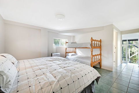 69 Mahogany Drive, Marcus Beach, Noosa Area - Tourism Canberra 2
