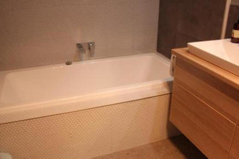 BEACHHOUSE BINALONG Luxury Waterfront Holiday House At Bay Of Fires - Tourism Canberra 2